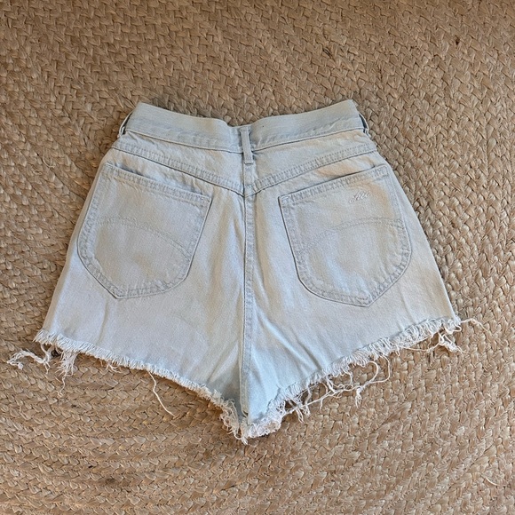 High-Waisted Denim Shorts - Picture 3 of 3